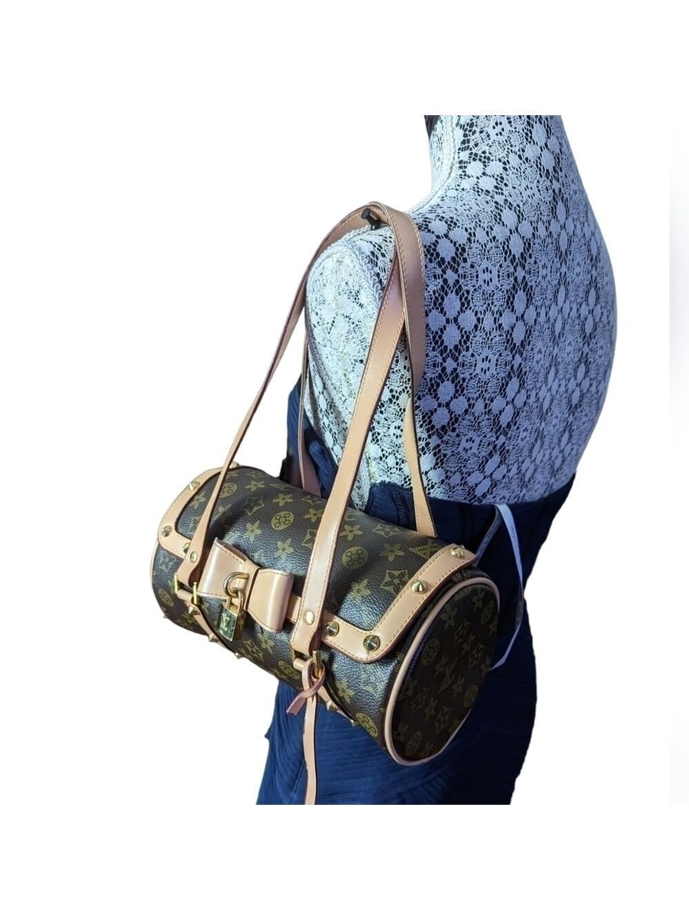 Shoulder Bag - Picture 3 of 13